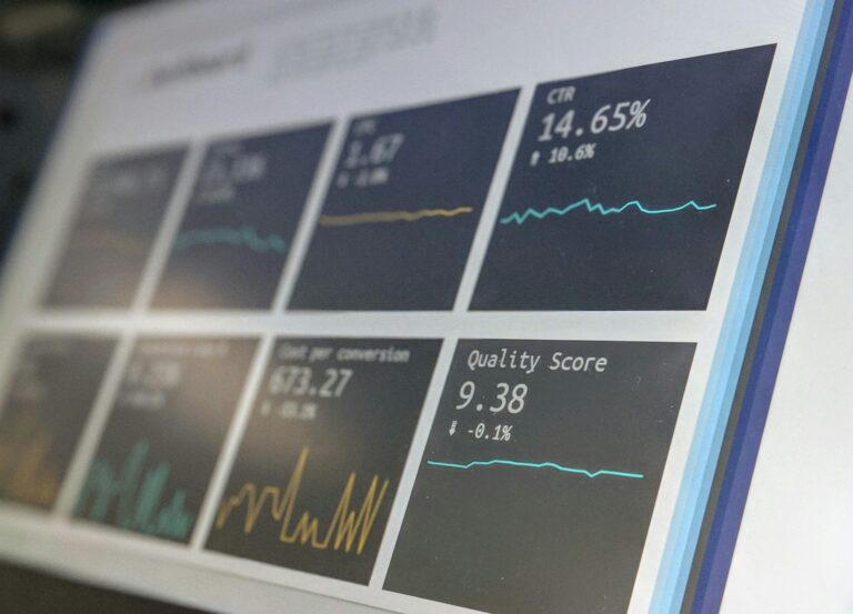 Wdrożenie ERP bez chaosu w dokumentach - jak automatyzacja obiegu i OCR usprawniają codzienną pracę firmy